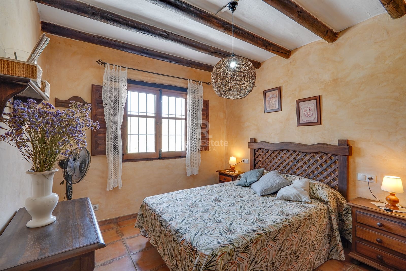 4 camera da letto Villa da affittare in Sedella con piscina garage - 1.400 € (Rif: 9889161)