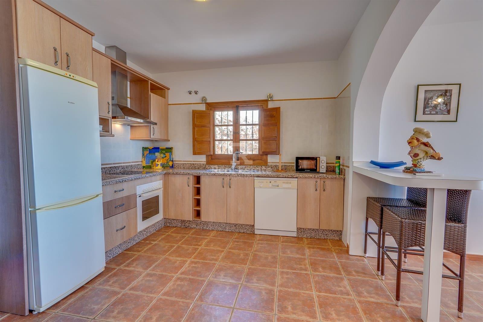 2 camera da letto Villa da affittare in Sayalonga con piscina garage - 1.700 € (Rif: 9889225)