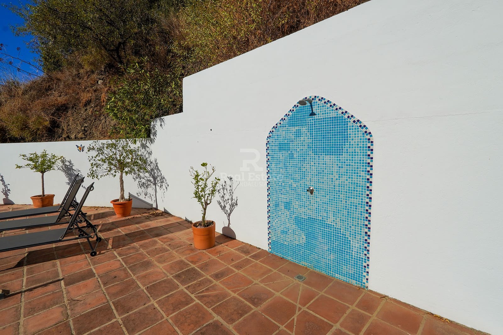 2 camera da letto Villa da affittare in Sayalonga con piscina garage - 1.700 € (Rif: 9889225)