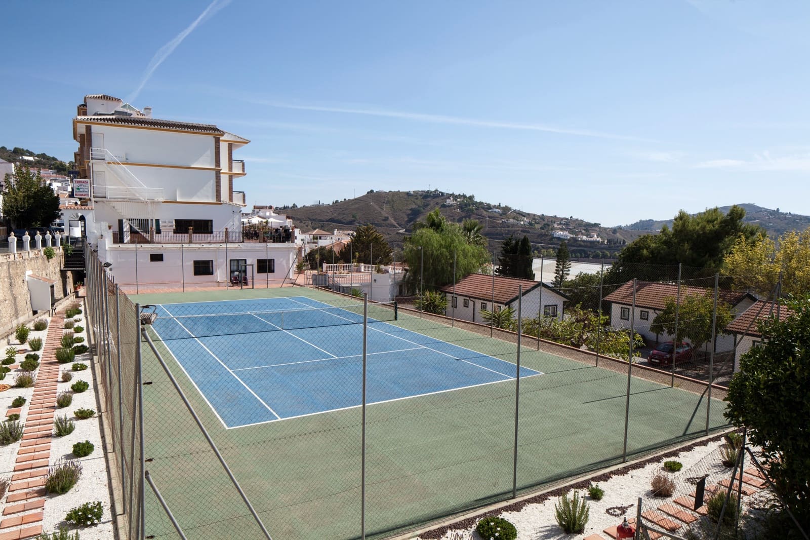 2 quarto Casa em Banda para arrendar em Competa com garagem - 1 100 € (Ref: 9936838)