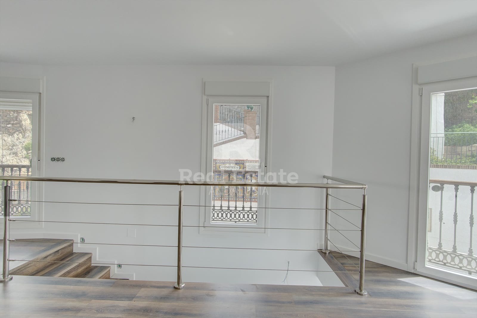 2 quarto Casa em Banda para arrendar em Competa com garagem - 1 100 € (Ref: 9936838)