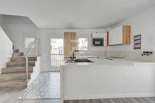 2 quarto Casa em Banda para arrendar em Cómpeta com garagem - 1 100 € (Ref: 9936838)