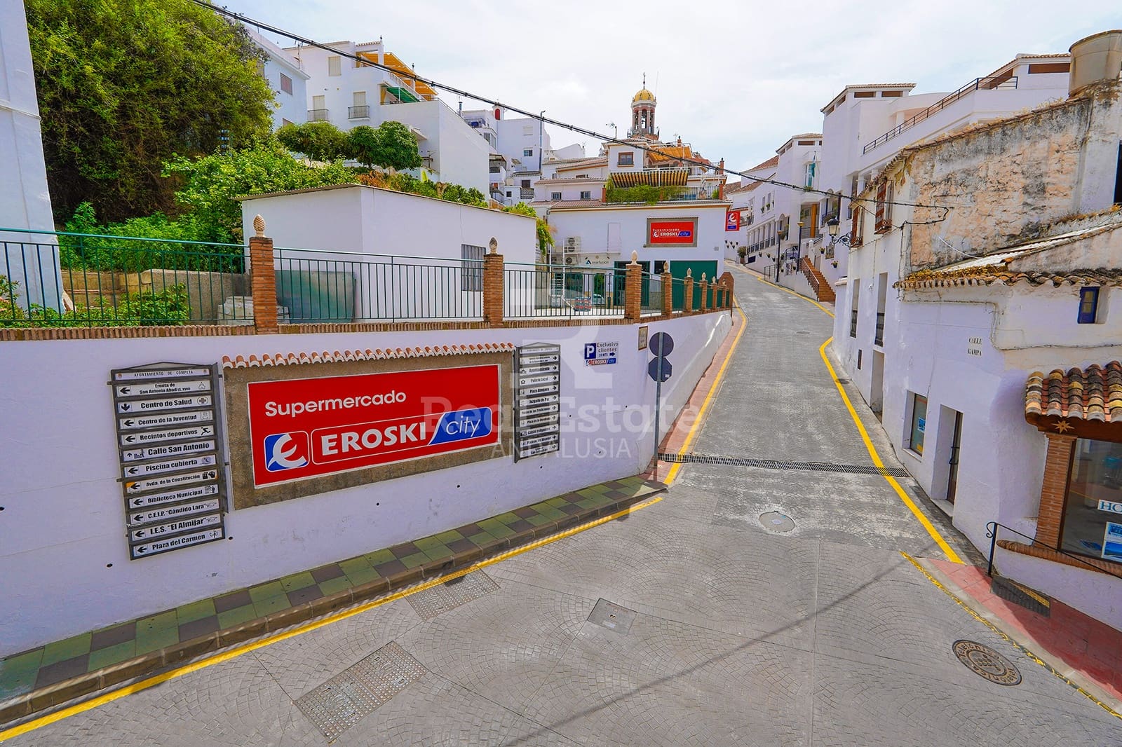 2 quarto Casa em Banda para arrendar em Competa com garagem - 1 100 € (Ref: 9936838)