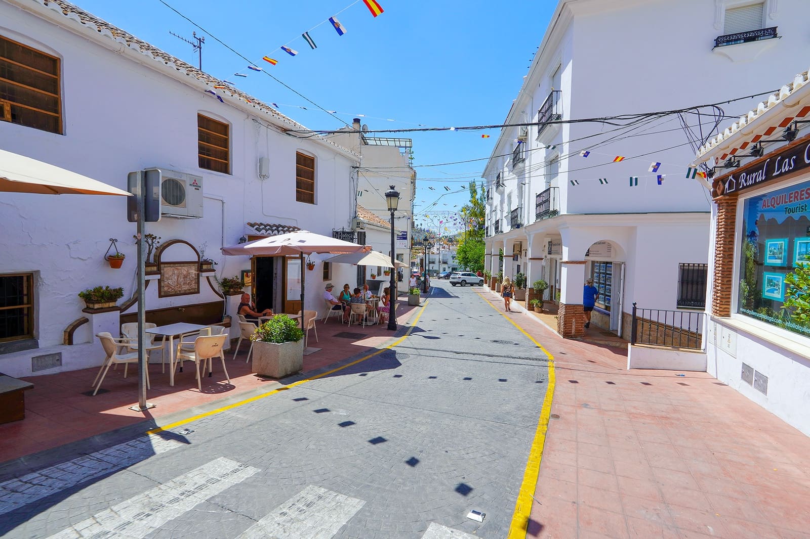 2 quarto Casa em Banda para arrendar em Competa com garagem - 1 100 € (Ref: 9936838)