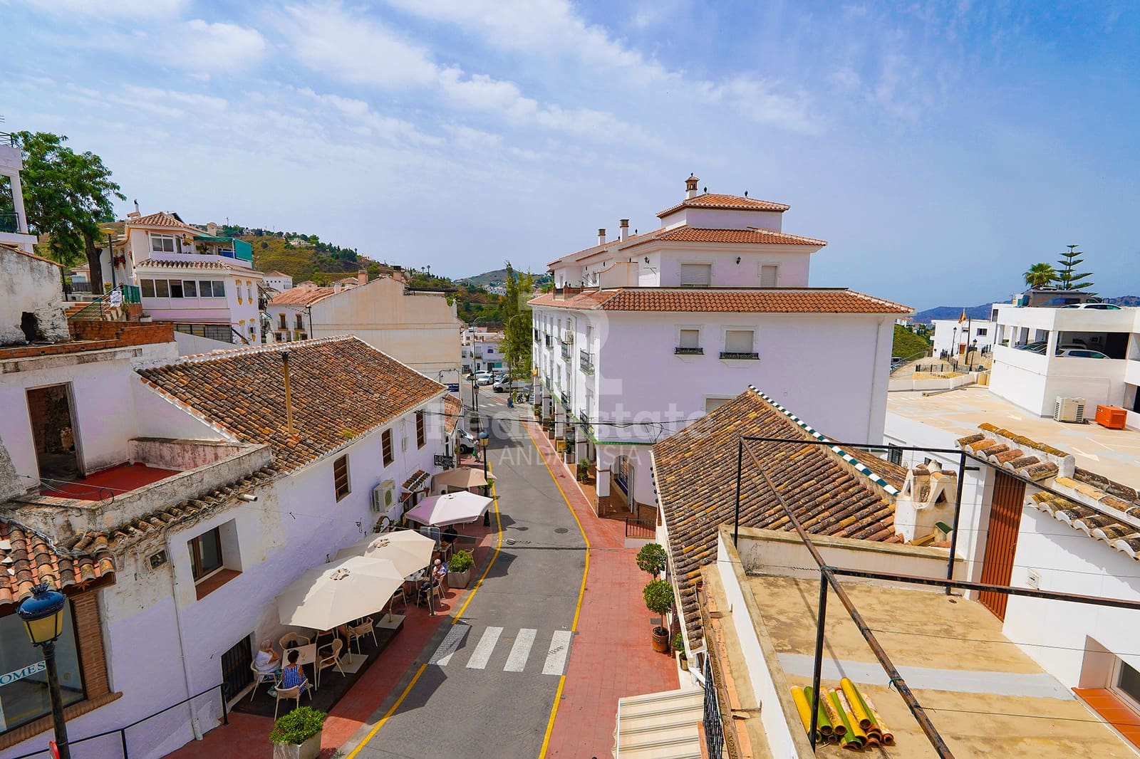 2 quarto Casa em Banda para arrendar em Competa com garagem - 1 100 € (Ref: 9936838)