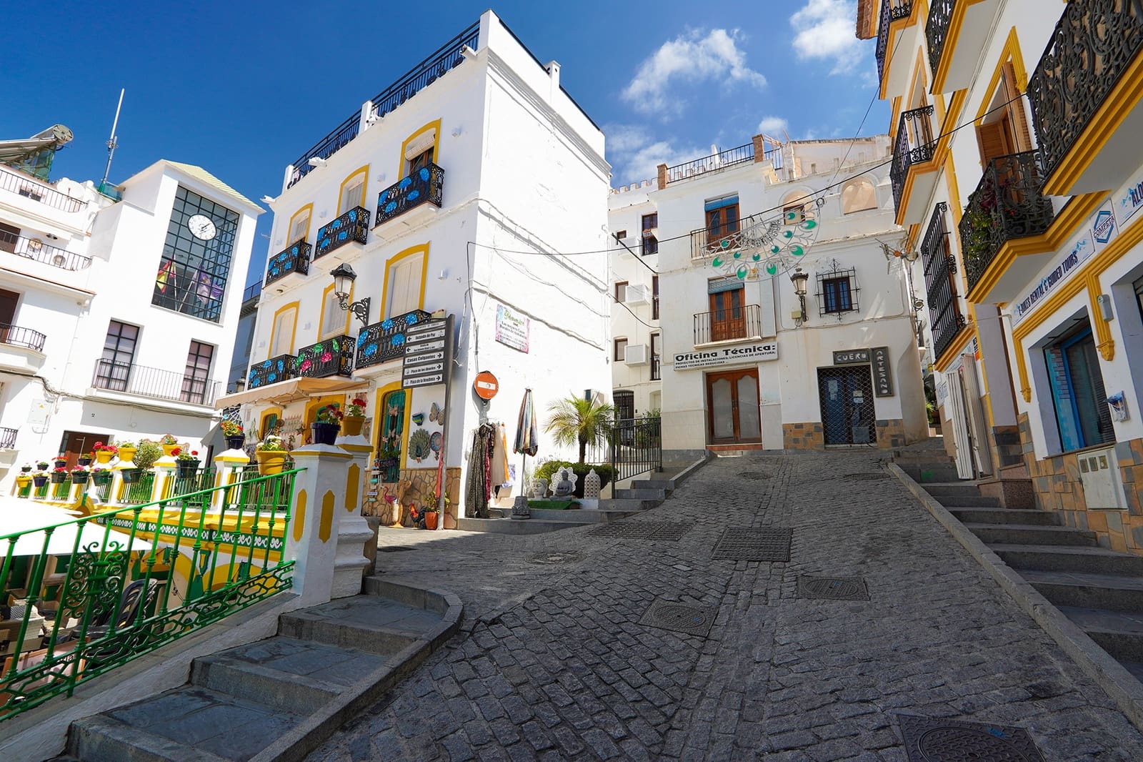 2 quarto Casa em Banda para arrendar em Competa com garagem - 1 100 € (Ref: 9936838)