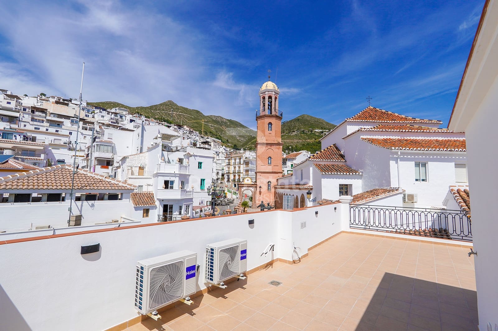 1 bedroom Apartment for rent in Competa - € 1,100 (Ref: 9936862)