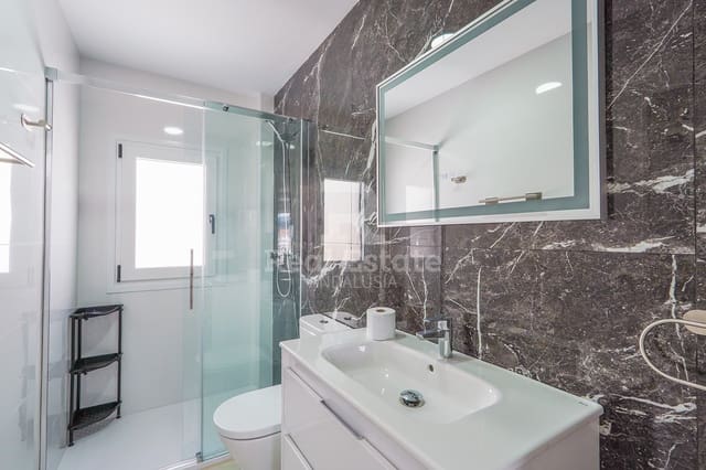 Appartement de 1 chambre à louer à Cómpeta - 1 100 € (Ref: 9936862)