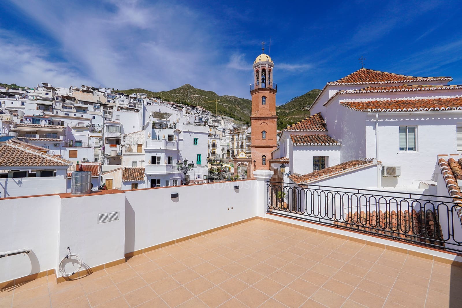 1 bedroom Apartment for rent in Competa - € 1,100 (Ref: 9936862)