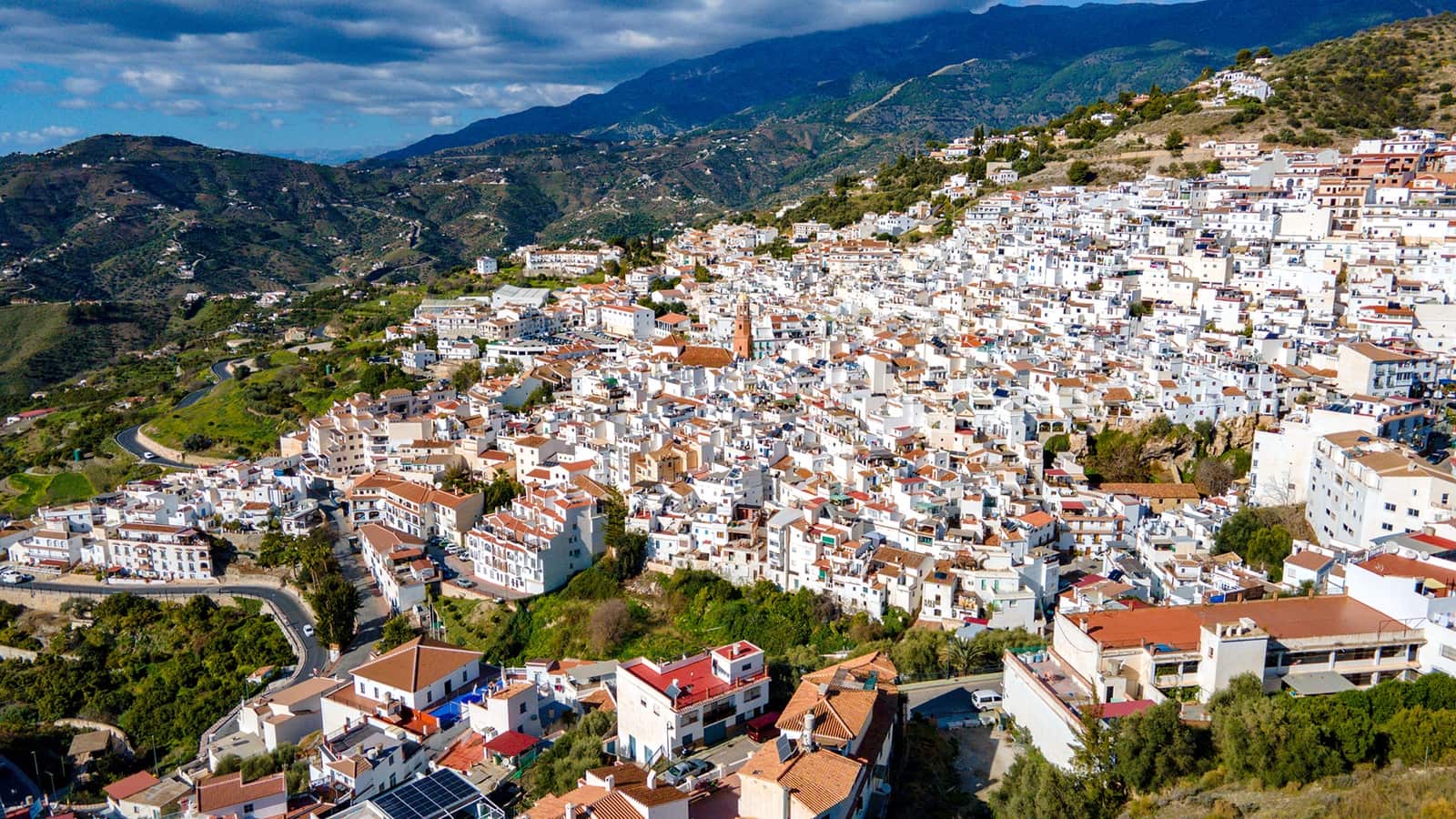 1 bedroom Apartment for rent in Competa - € 1,100 (Ref: 9936862)