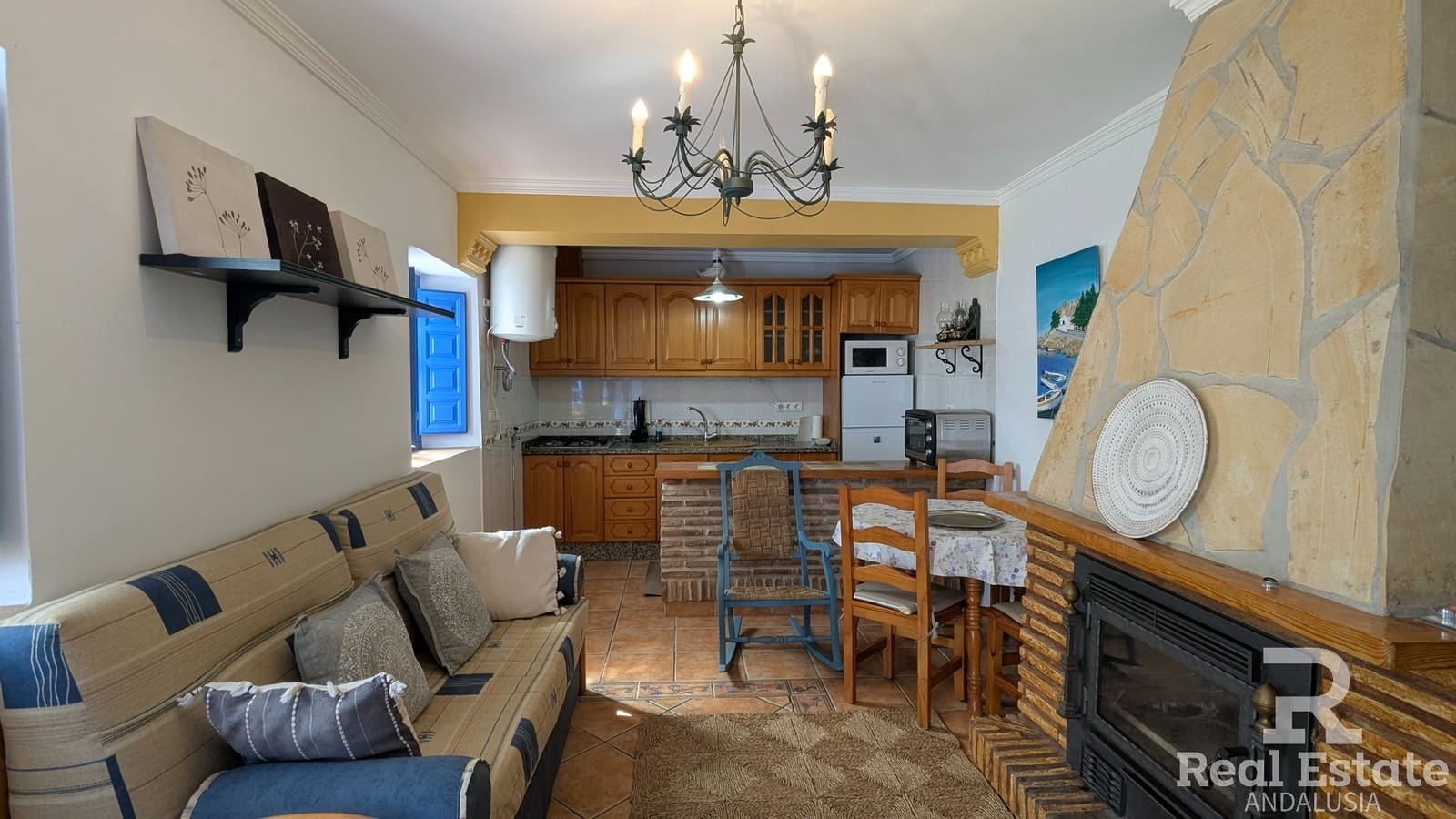 Maison de Ville de 2 chambres à louer à Competa - 600 € (Ref: 9946780)