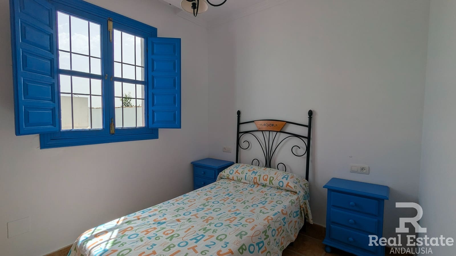 Maison de Ville de 2 chambres à louer à Competa - 600 € (Ref: 9946780)