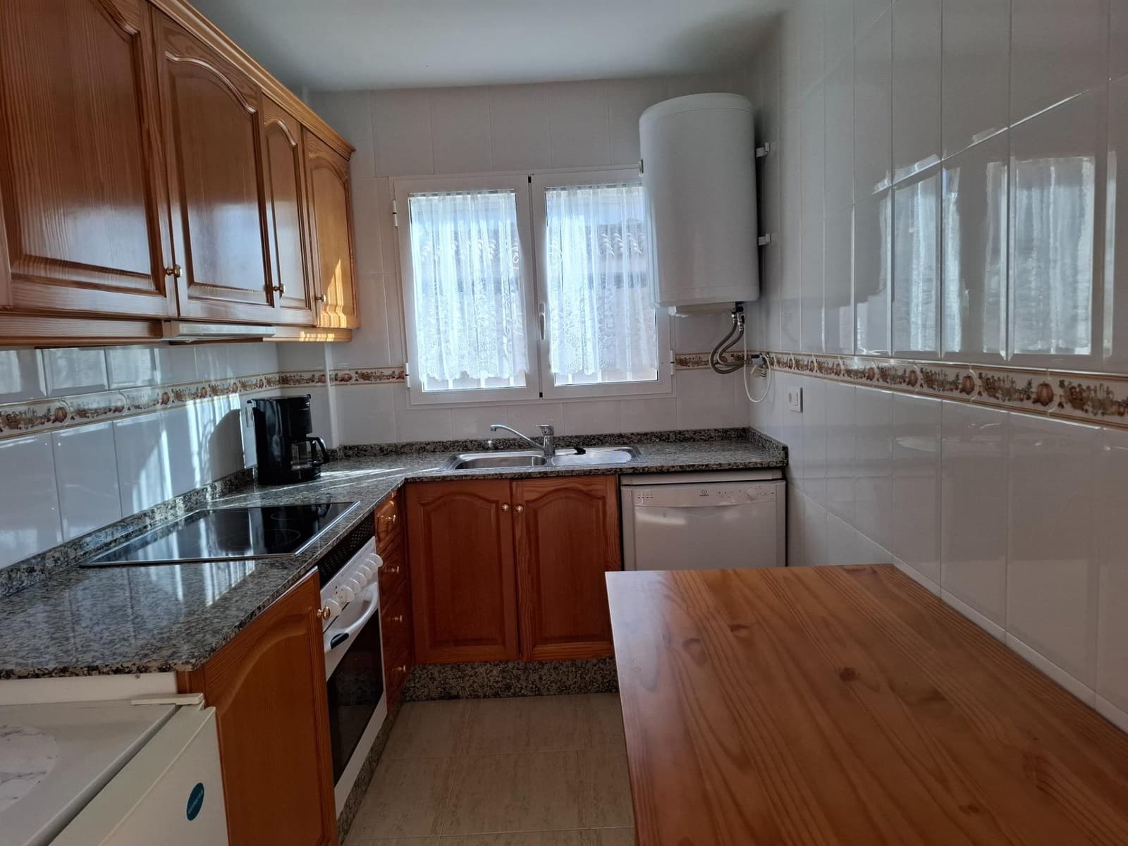 2 bedroom Villa for sale in Busot - € 280,000 (Ref: 10168558)