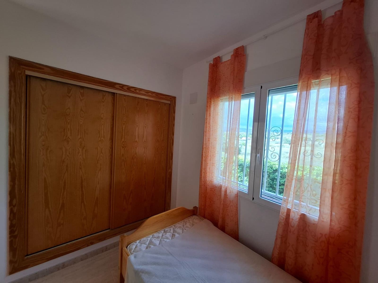 2 bedroom Villa for sale in Busot - € 280,000 (Ref: 10168558)