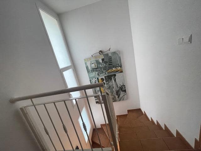 3 soveværelse Rækkehus til salg i Muchamiel / Mutxamel med swimmingpool - € 325.000 (Ref: 8500630)