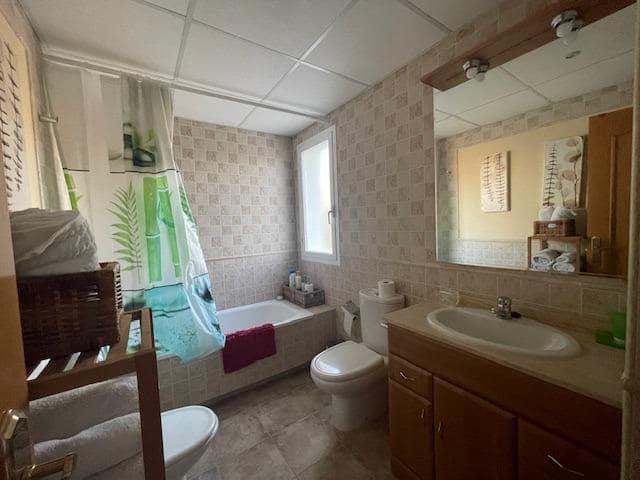 3 soveværelse Rækkehus til salg i Muchamiel / Mutxamel med swimmingpool - € 325.000 (Ref: 8500630)