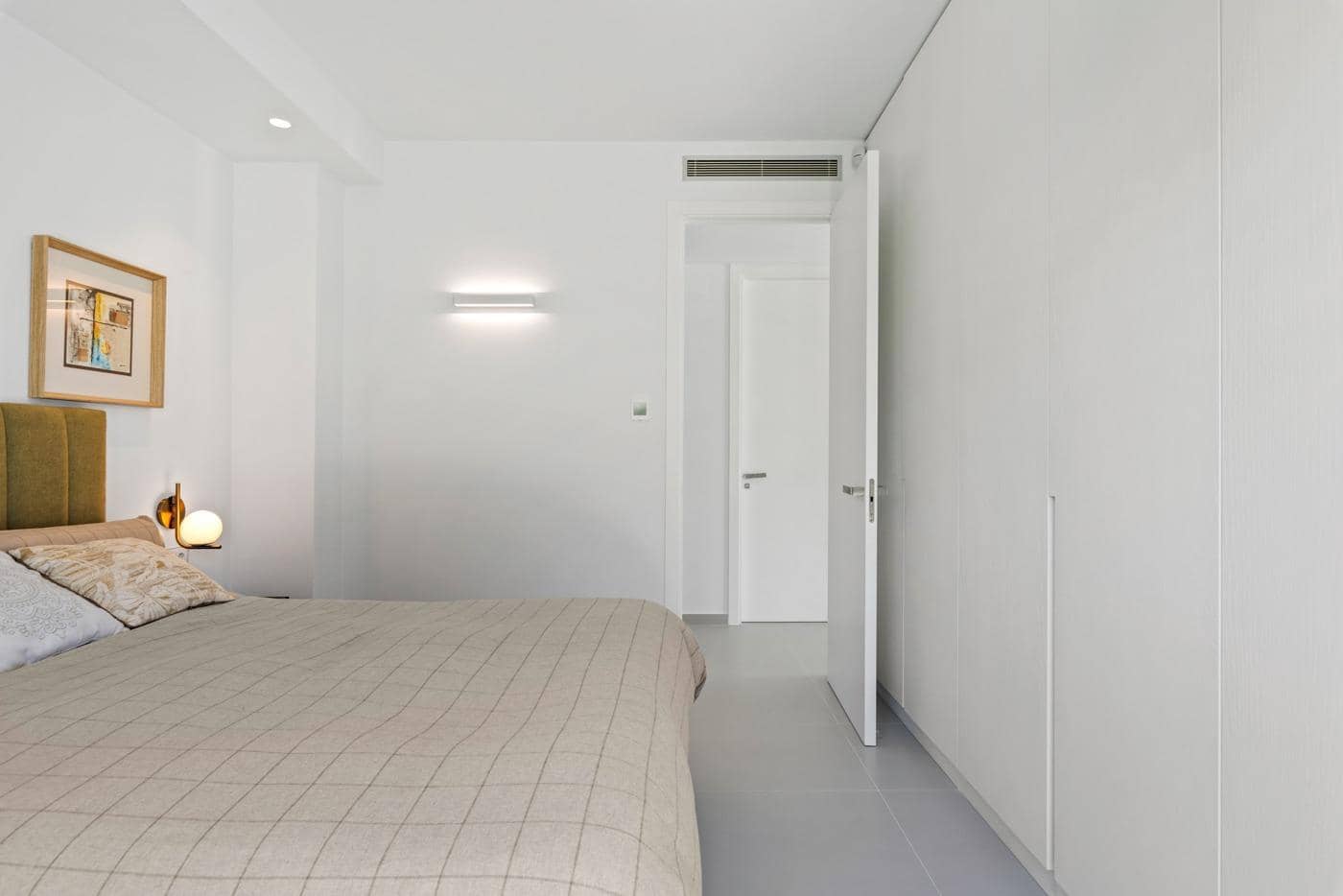 4 bedroom Villa for sale in Orihuela Costa with pool - € 1,600,000 (Ref: 8536529)