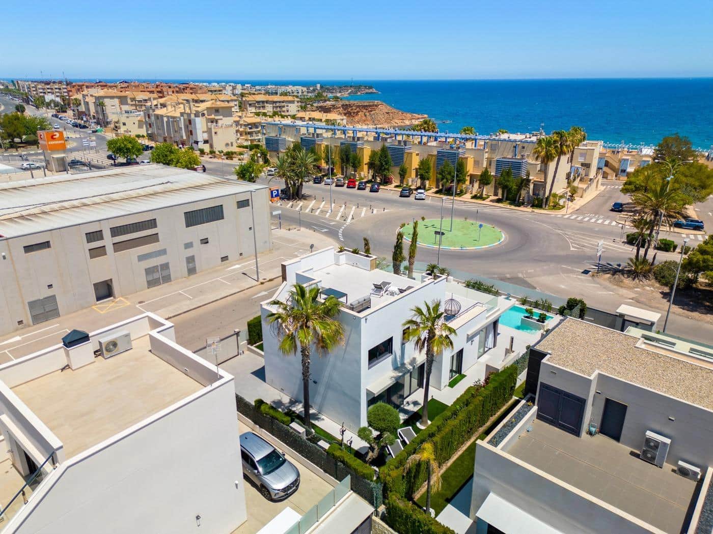 4 bedroom Villa for sale in Orihuela Costa with pool - € 1,600,000 (Ref: 8536529)