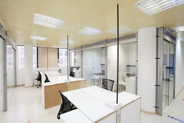 Kontor til salg i Alicante by med garage - € 565.000 (Ref: 8615204)