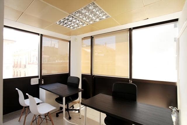 Kontor til salg i Alicante by med garage - € 565.000 (Ref: 8615204)