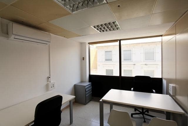 Kontor til salg i Alicante by med garage - € 565.000 (Ref: 8615204)