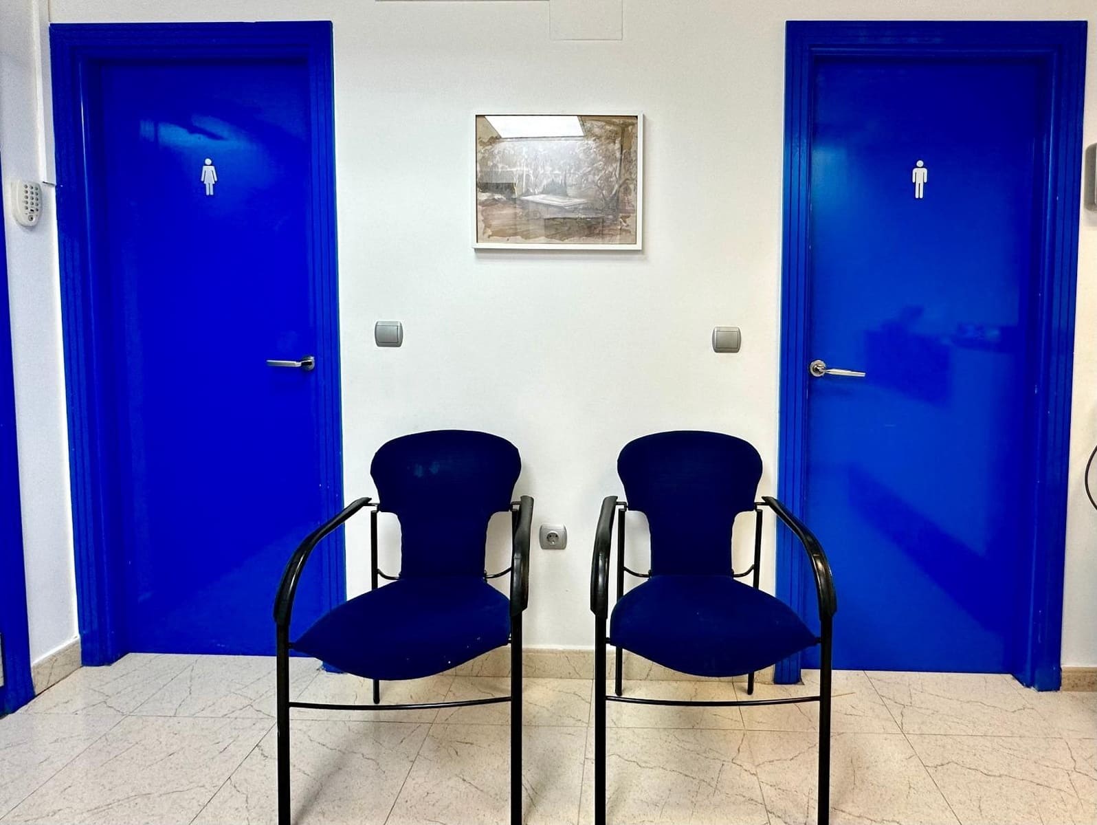 Kontor til salg i Alicante by med garage - € 565.000 (Ref: 8615204)