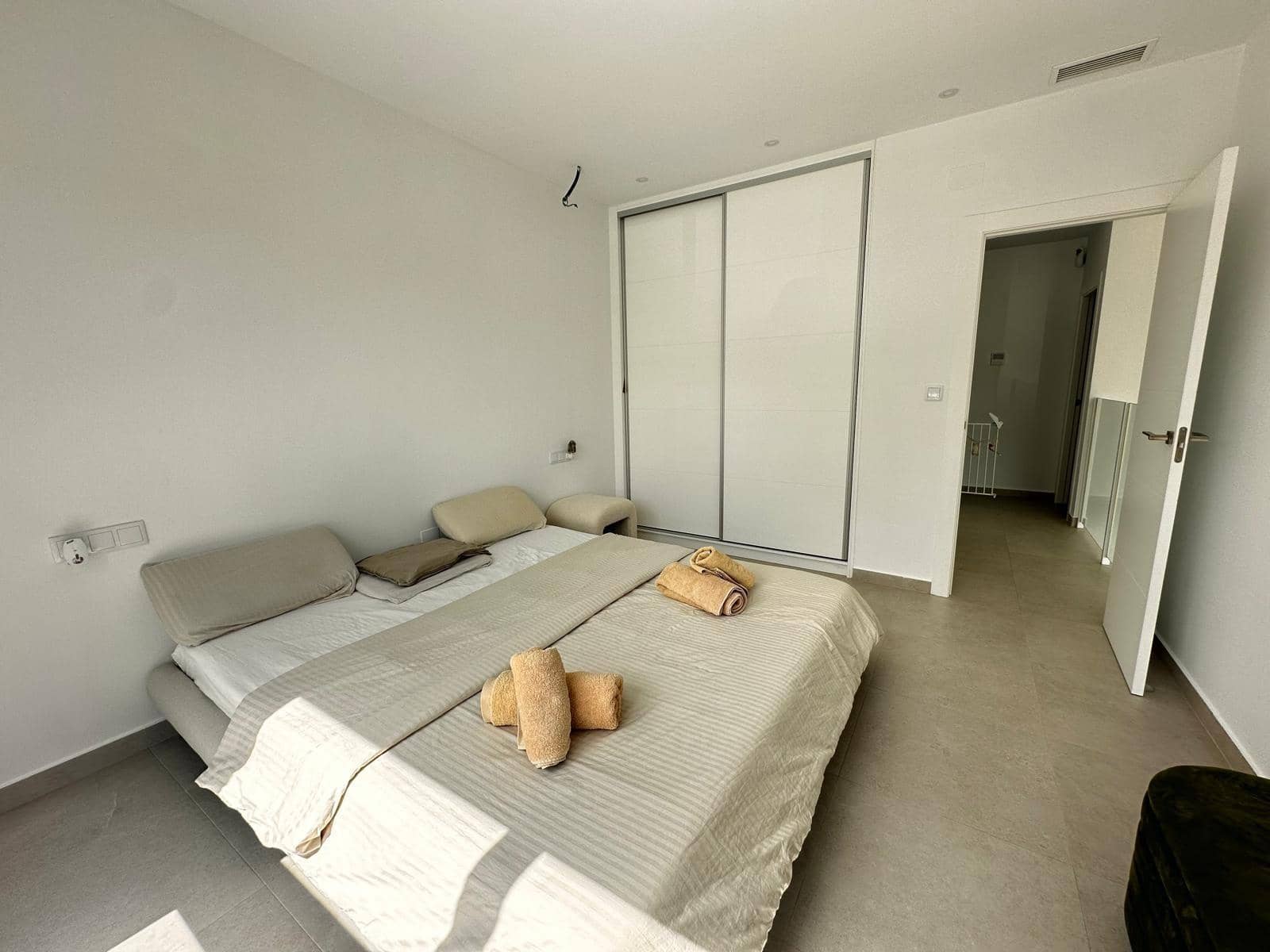 3 sypialnia Willa na sprzedaż w Formentera del Segura z basenem garażem - 370 000 € (Ref: 8652185)