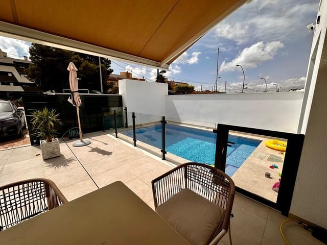 3 Zimmer Villa zu verkaufen in Formentera del Segura mit Pool Garage - 370.000 € (Ref: 8652185)