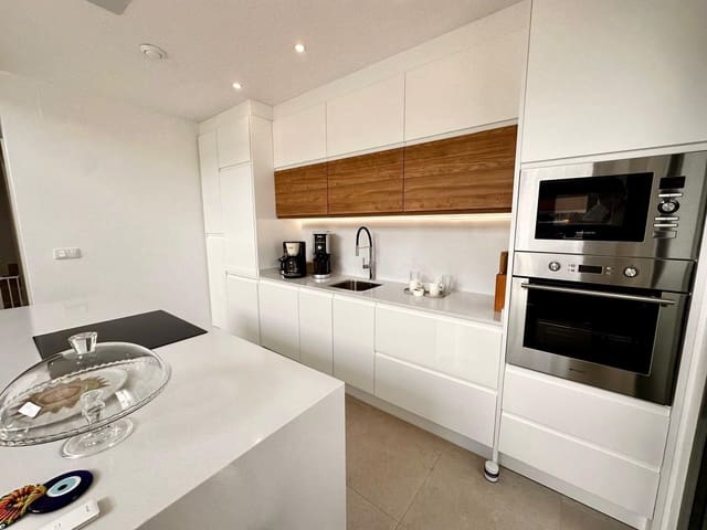 3 Zimmer Villa zu verkaufen in Formentera del Segura mit Pool Garage - 370.000 € (Ref: 8652185)