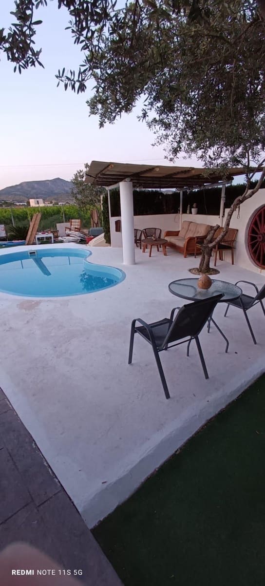 3 soveværelse Finca/Landehus til salg i Agost med swimmingpool - € 340.000 (Ref: 8828602)