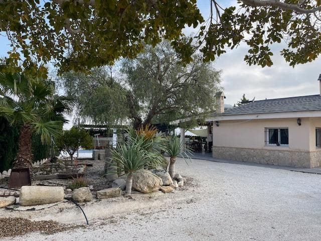 3 soveværelse Finca/Landehus til salg i Agost med swimmingpool - € 340.000 (Ref: 8828602)