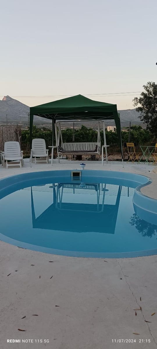 3 soveværelse Finca/Landehus til salg i Agost med swimmingpool - € 340.000 (Ref: 8828602)