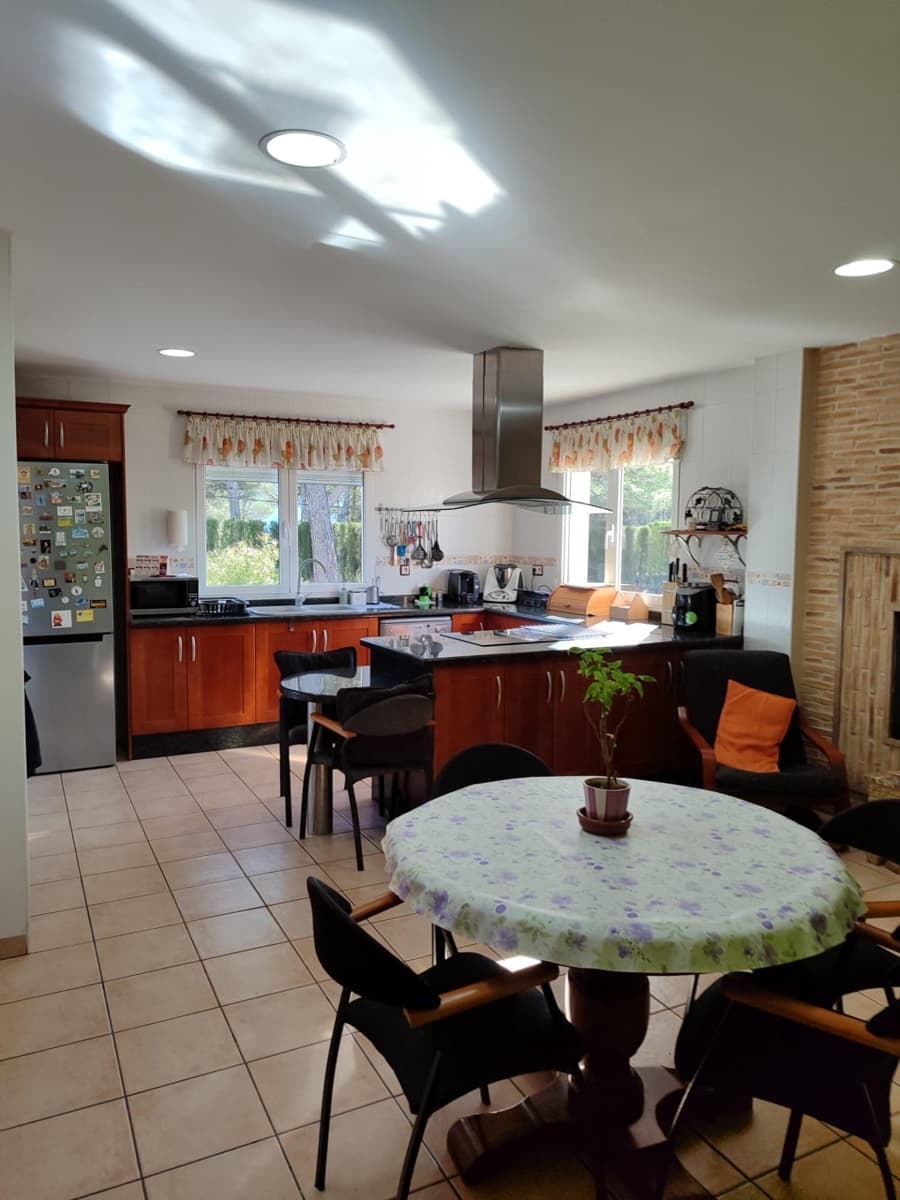 4 soveværelse Villa til salg i Alcoy / Alcoi med swimmingpool garage - € 365.000 (Ref: 8879895)