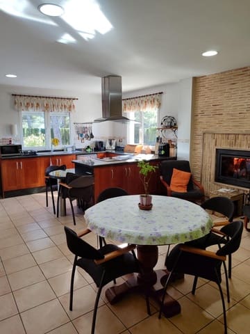 4 quarto Moradia para venda em Alcoy / Alcoi com piscina garagem - 365 000 € (Ref: 8879895)