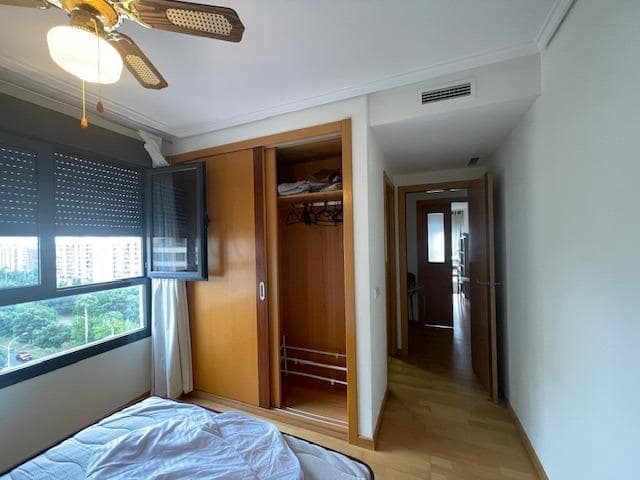 2 bedroom Flat for sale in Alicante / Alacant city with pool garage - € 420,000 (Ref: 9048920)