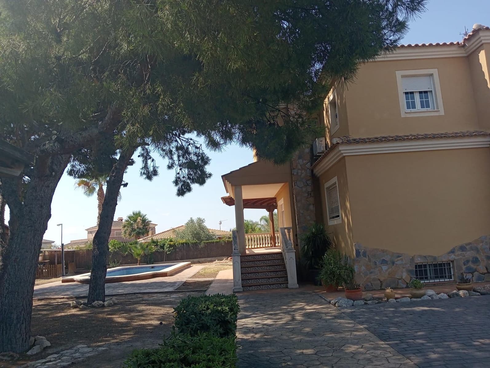 5 makuuhuone Huvila myytävänä paikassa Muchamiel / Mutxamel mukana uima-altaan - 570 000 € (Ref: 9141675)