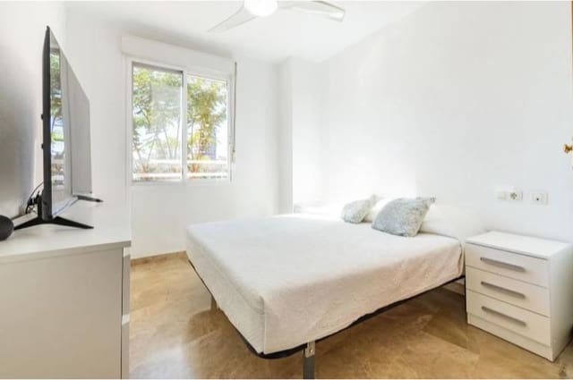 4 quarto Apartamento para venda em El Puntal, Múrcia cidade com piscina - 267 900 € (Ref: 10005660)