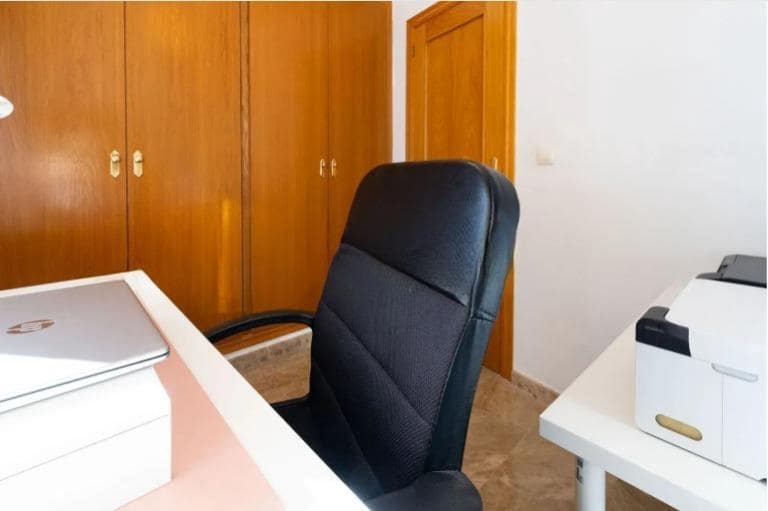 4 quarto Apartamento para venda em El Puntal com piscina - 267 900 € (Ref: 10005660)
