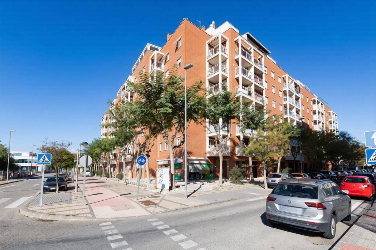 4 quarto Apartamento para venda em El Puntal com piscina - 267 900 € (Ref: 10005660)