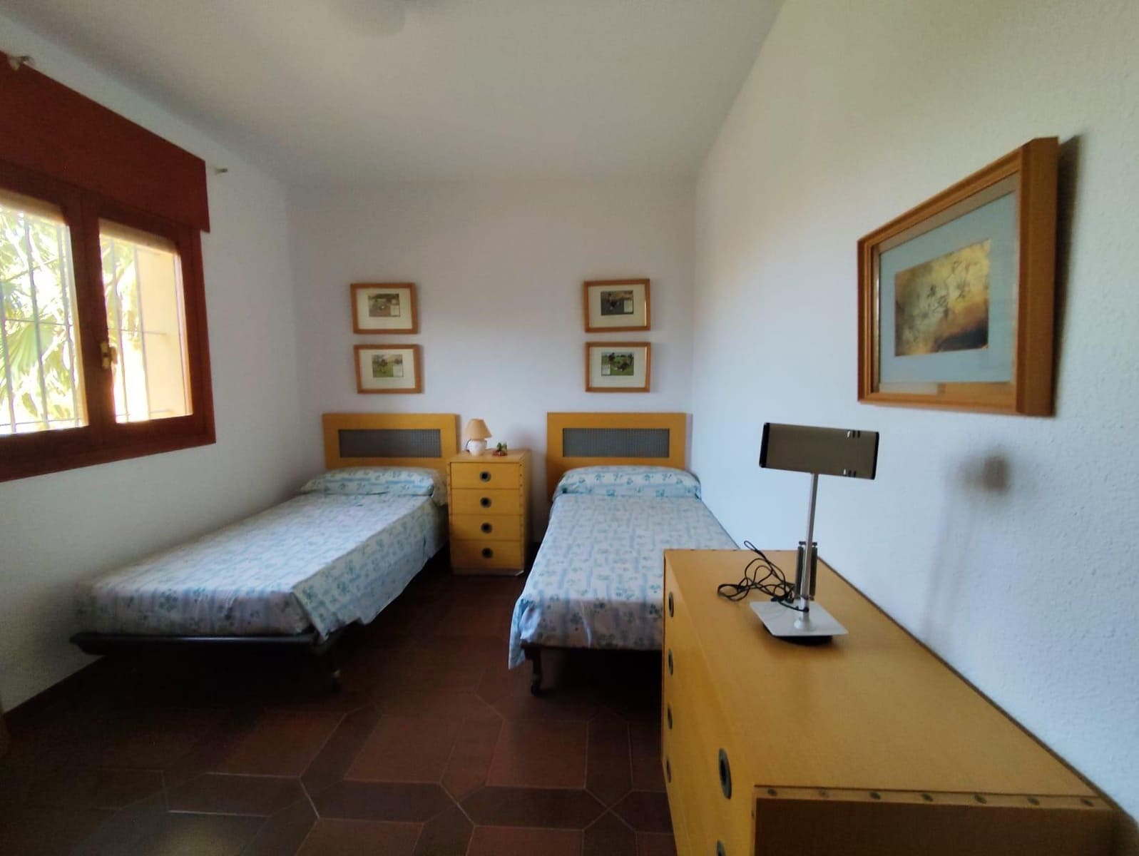6 bedroom Villa for sale in Los Urrutias with pool - € 394,990 (Ref: 10041181)