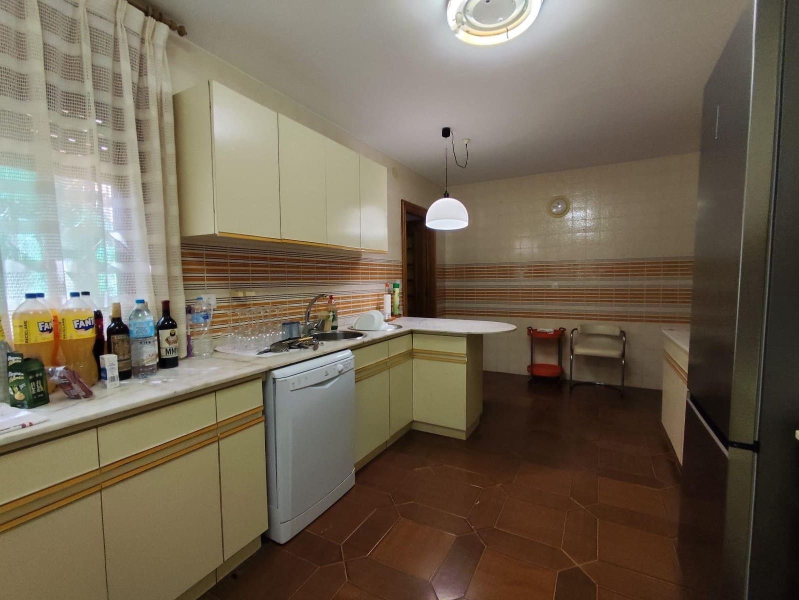 6 bedroom Villa for sale in Los Urrutias with pool - € 394,990 (Ref: 10041181)