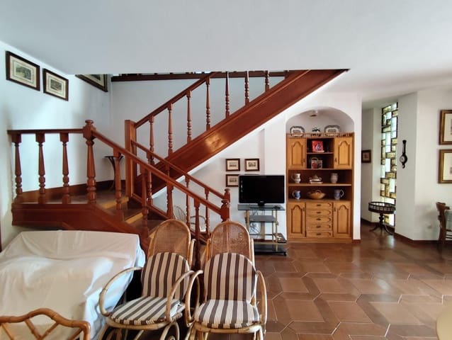 6 bedroom Villa for sale in Los Urrutias, Cartagena - € 394,990 (Ref: 10041181)
