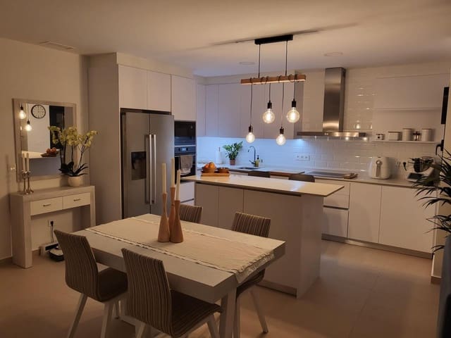 3 Zimmer Villa zu verkaufen in Almoradí mit Pool - 430.000 € (Ref: 10041182)