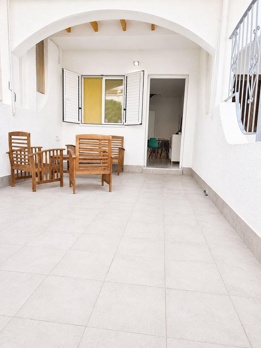 Apartamento de 2 habitaciones en Los Alcázares en venta - 144.999 € (Ref: 10049346)