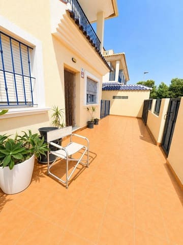 3 soveværelse Lejlighed til salg i San Javier med swimmingpool - € 218.000 (Ref: 10049350)
