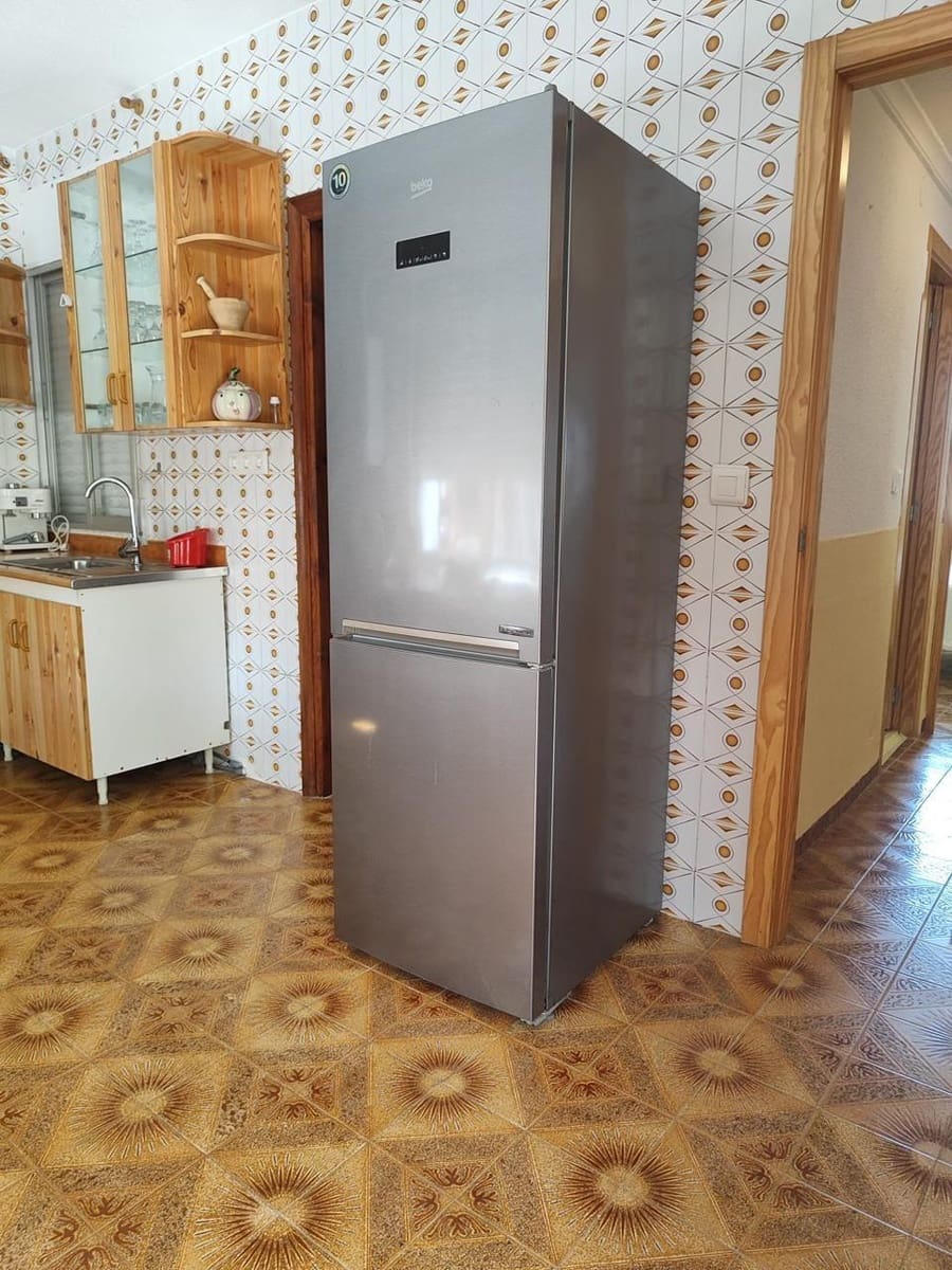 4 bedroom Villa for sale in Los Urrutias with garage - € 250,000 (Ref: 10064732)