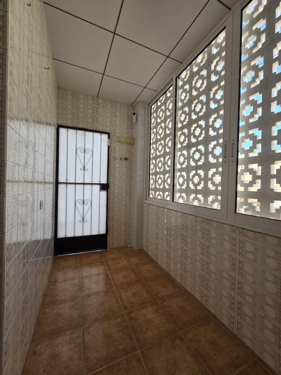 3 slaapkamer Flat te koop in Los Alcazares met garage - € 249.000 (Ref: 10081279)