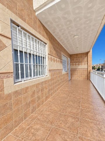 3 slaapkamer Flat te koop in Los Narejos - Punta Calera, Los Alcázares met garage - € 249.000 (Ref: 10081279)