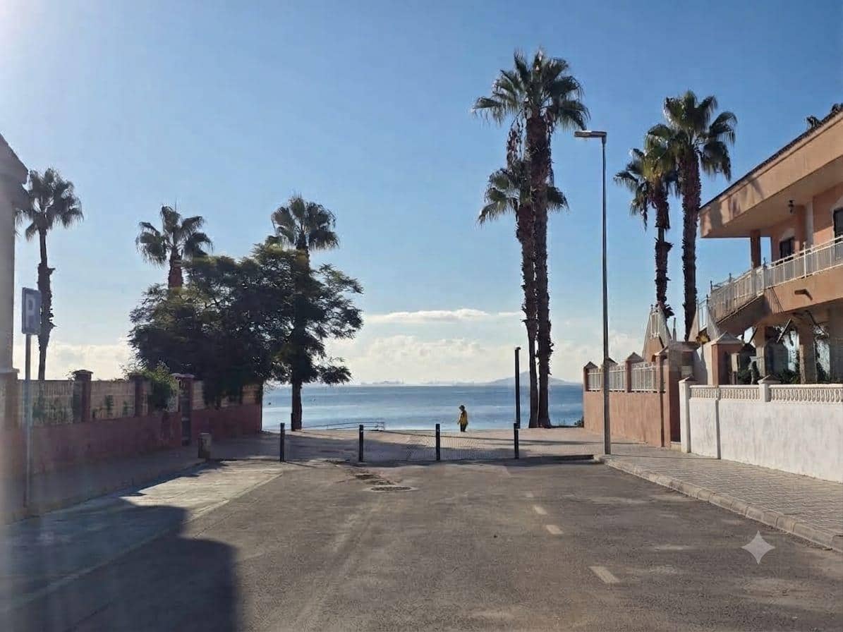 3 slaapkamer Flat te koop in Los Alcazares met garage - € 249.000 (Ref: 10081279)
