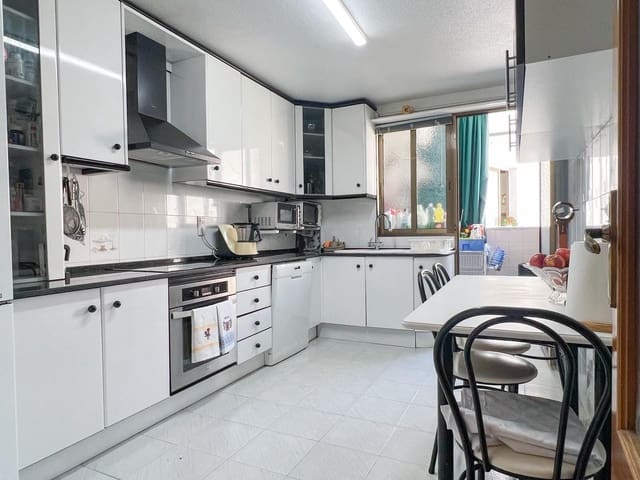 4 quarto Apartamento para venda em Múrcia cidade com garagem - 285 000 € (Ref: 10111035)